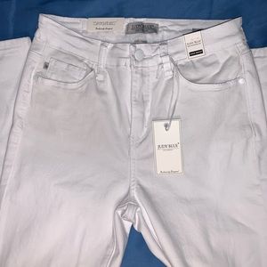 Judy Blue | White High Waisted Ripped Jeans